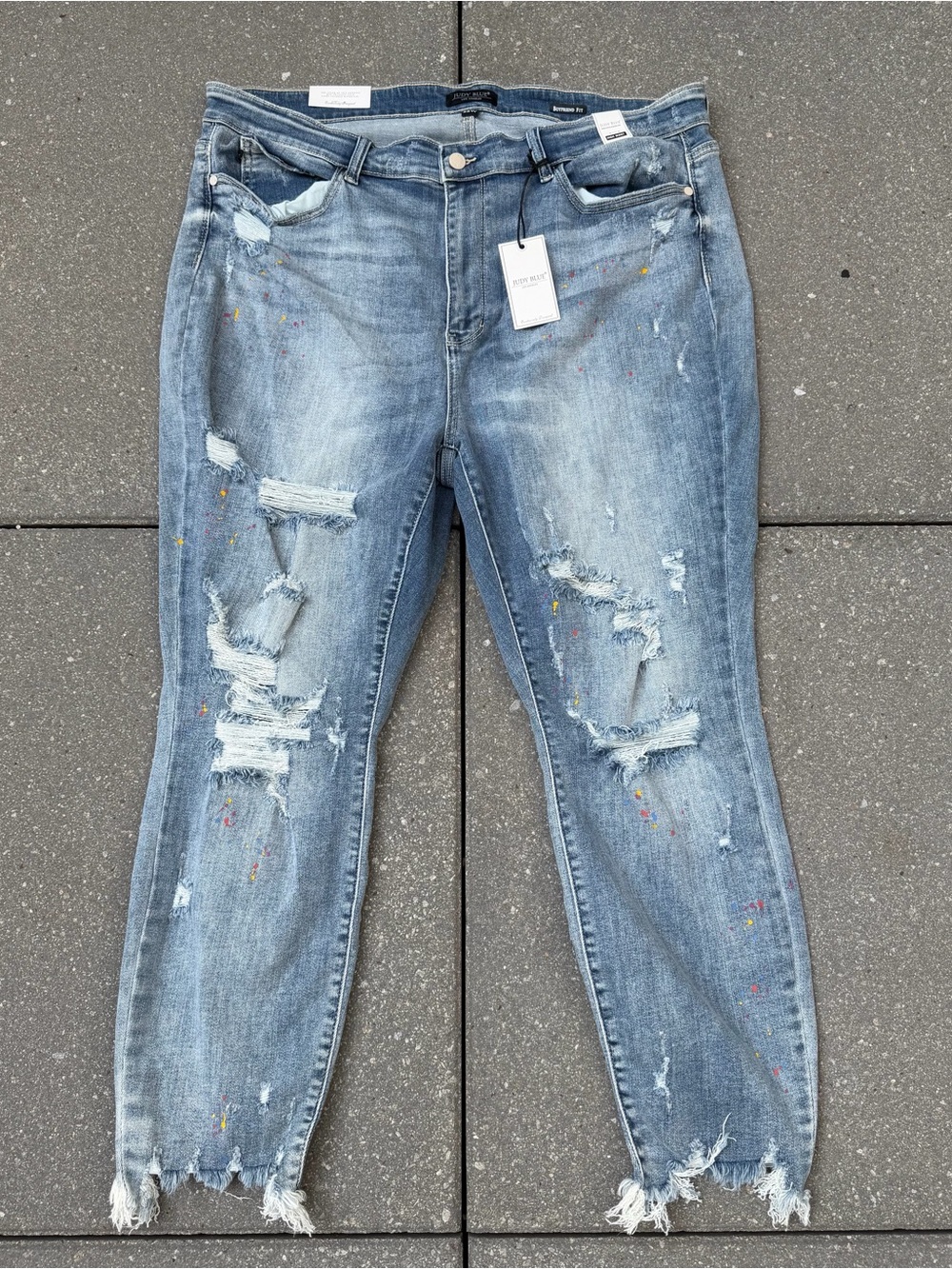 NWT Judy Blue 22W Paint Splatter Distressed Boyfriend Jeans